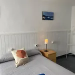 Mirador Del Muelle House Хостел