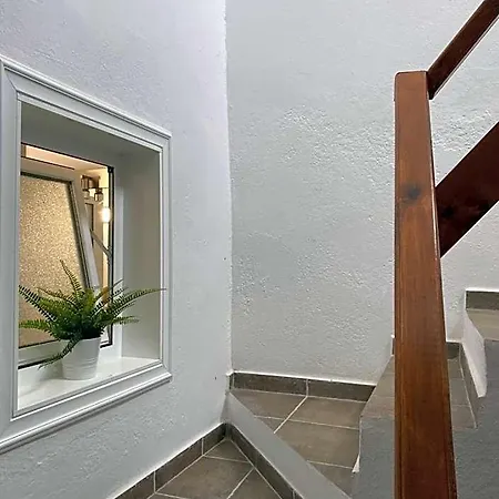 Mirador Del Muelle House 호스텔 *