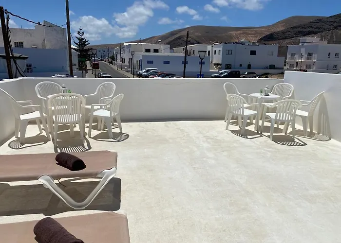 Mirador Del Muelle House * Orzola