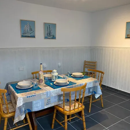 Mirador Del Muelle House *